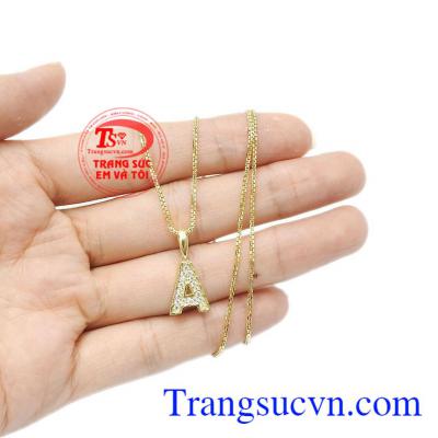 Bộ trang sức vừa độc đáo vừa cá tính giúp người dùng thể hiện phong cách. Bộ dây chuyền chữ A đẹp