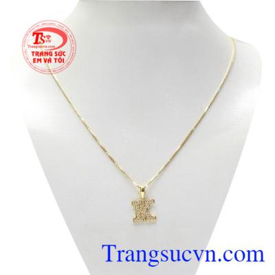 Bộ mặt dây chữ K chất lượng sẽ khiến khách hàng hài lòng với từng đường nét của sản phẩm.