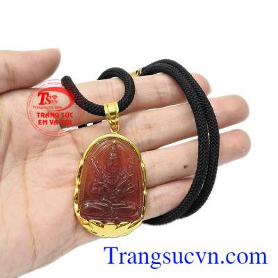 Phật Hư Không Tạng Bồ Tát tượng trưng cho sự khôn ngoan vô biên, giúp nâng cao trí nhớ, tăng cường kỹ năng và các tài năng nghệ thuật