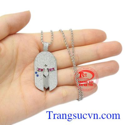 Bộ mặt vàng trắng dũng mãnh mang lại vẻ điển trai, lịch lãm cho nam giới, đảm bảo chất lượng.