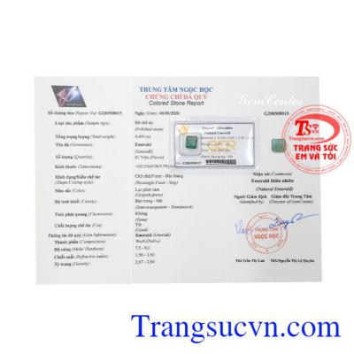 Đá Emerald ép vỉ thiên nhiên có kiểm định uy tín, đảm bảo cho khách hàng.