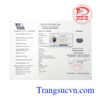 Chính vì vậy đây là món quà vô cùng ý nghĩa để dành tặng cho người thân của bạn. Granat thiên nhiên phú quý.