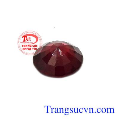 Đá granat hay còn gọi là ngọc hồng lựu chính là viên đá hộ mệnh của người sinh tháng 1. Granat thiên nhiên tài lộc