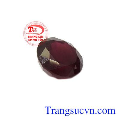 Với những người tuổi tý hoặc người sinh tháng 1 thì đây chính là viên đá hộ mệnh của họ. Granat thiên nhiên thịnh vượng