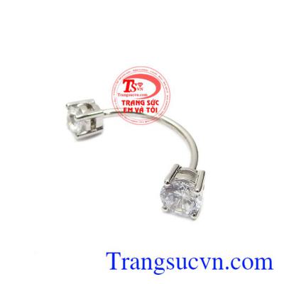 Khuyên rốn độc đáo được chế tác từ vàng trắng 10k sáng bóng, bền đẹp.