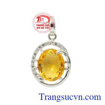 Mặt bạc thạch anh vàng đẹp sẽ là món quà ý nghĩa, xinh xắn để dành tặng cho phái đẹp.