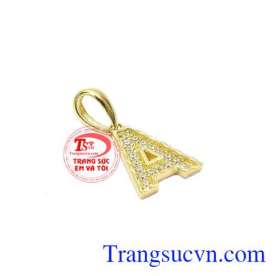 Mặt dây chữ A đẹp được nhập khẩu từ Hàn Quốc. 