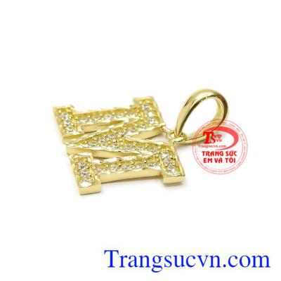 Sản phẩm giúp cho phái đẹp muốn khẳng định bản thân hay phong cách thời trang của người dùng.