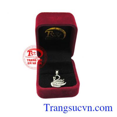 Mặt dây chuyền thương hiệu bền đẹp, chất lượng, giao hàng nhanh toàn quốc.