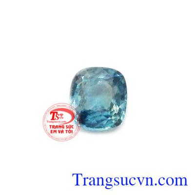Đá Zircon là viên đá khai sinh cho những người sinh tháng 12 mang lại may mắn về tài lộc trên con đường công danh sự nghiệp.