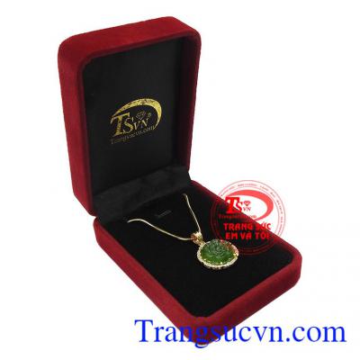 Bộ trang sức Jadeite hoa mai