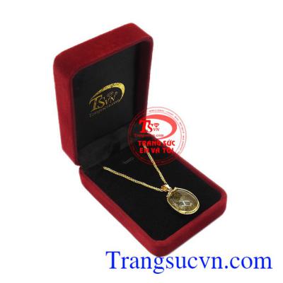 Sản phẩm có giấy kiểm định đá quý, bảo hành uy tín. Bộ trang sức thạch anh tóc sang trọng