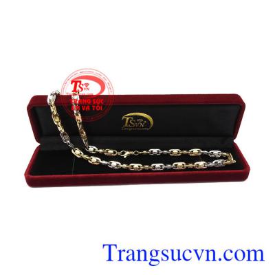 Với phái mạnh, một chiếc dây chuyền phù hợp đủ để khiến người nhìn phải ngưỡng mộ. Dây chuyền thời thượng mới