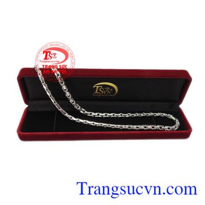 Dây chuyền vàng trắng phóng khoáng được nhập khẩu từ Italy, bảo hành uy tín, giao hàng toàn quốc.