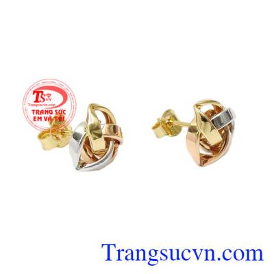 Đôi hoa tai sẽ là sản phẩm được nhiều phái đẹp ưa chuộng và mong chờ.