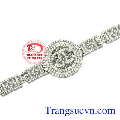 Không chỉ là sản phẩm trang sức cho phái đẹp mà bạc còn có tác dụng dùng để tránh gió rất tốt cho sức khỏe,Lắc tay bạc Chanel