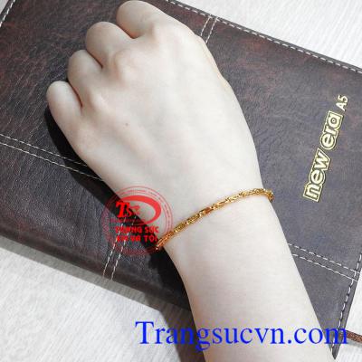 Đây chính là một điểm cộng rất lớn của sản phẩm. Lắc tay nam lãng tử