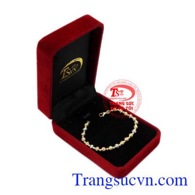 Lắc tay vàng thời thượng