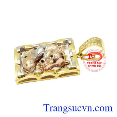 Do vậy mặt dây báo hiện đang là sản phẩm được nhiều phái nam ưa chuộng bởi nét khỏe khoắn, trẻ trung mà nó mang lại.