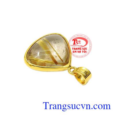 Với giá cả ưu đãi, kiểu dáng sang trọng và tinh tế giúp cho người mệnh kim, mệnh thổ dễ dàng lựa chọn sản phẩm hợp mệnh cho mình. Mặt thạch anh tóc tài lộc