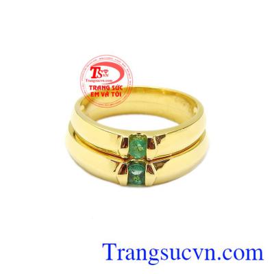 Nhẫn cưới là sự minh chứng cho một tình yêu đẹp và hạnh phúc. Nhẫn cưới Emerald hạnh phúc