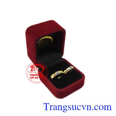 Chính vì vậy đây là món quà thật ý nghĩa để dành tặng cho người thương của mình. Nhẫn cưới Topaz bền chặt