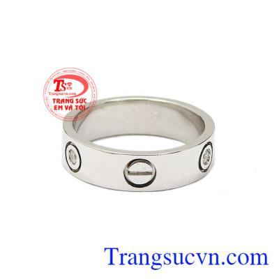 Nhẫn nữ catier cá tính thiết kế độc đáo, hợp thời trang.