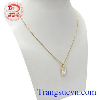 Sản phẩm tôn lên sự sang trọng, trẻ trung và phong cách cho phái đẹp