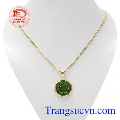 Bộ trang sức nephrite rực rỡ