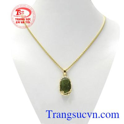 Bộ trang sức tourmalin độc đáo