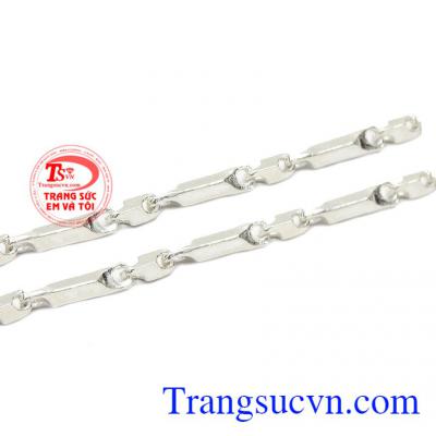 Bạc vừa bảo vệ sức khỏe, cản gió và hợp thời trang. Dây chuyền bạc nam tài tử