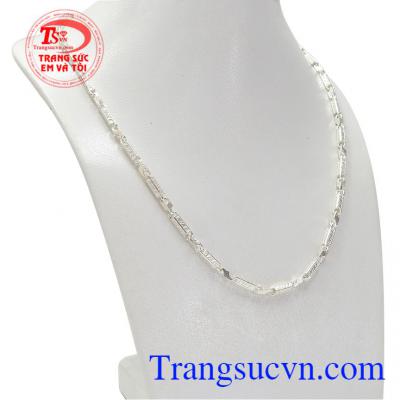 Từ lâu các sản phẩm về trang sức bạc đã được nhiều người biết đến và ưa chuộng.