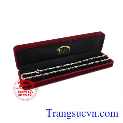 Dây chuyền bạc nike cá tính đảm bảo chất lượng.