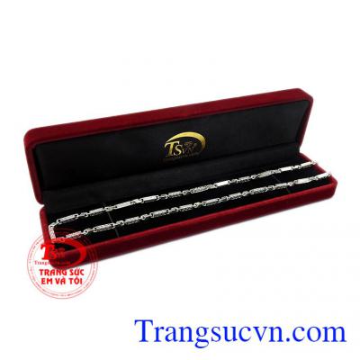 Dây chuyền bạc thành công