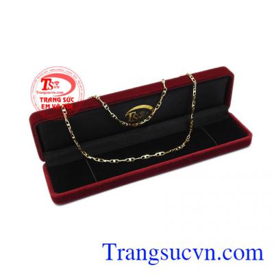 Dây chuyền nam vàng công tử cũng là một gợi ý hay để dành tặng cho người thân của bạn.