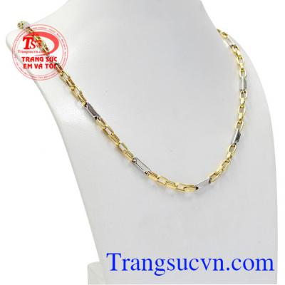 Dây chuyền nam vàng lãng tử là một sản phẩm được nhập khẩu từ Italy với kiểu chế tác phong cách, hợp thời trang. 