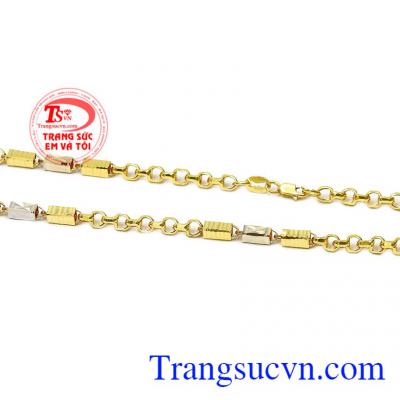 Dây chuyền nam vàng quyết thắng thích hợp làm món quà sinh nhật hoặc những dịp ý nghĩa như lễ tốt nghiệp.
