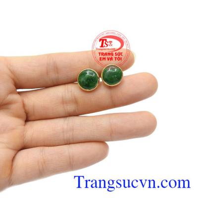 Ngọc cẩm thạch còn chứa nguồn năng lượng dồi dào, là viên đá của tài lộc, bình an và hạnh phúc