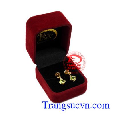 Hoa tai Peridot duyên dáng giao hàng trên toàn quốc.