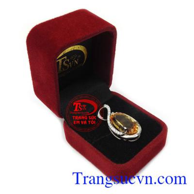 Mặt dây thạch anh vàng tài lộc là món quà tuyệt vời cho người bạn yêu thương những dịp ý nghĩa