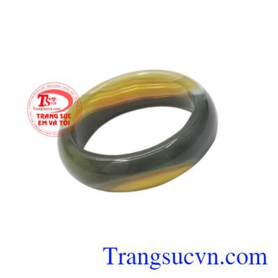 Vì vậy, nhẫn ngọc mã não hiện được rất nhiều người ưa chuộng.