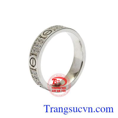 Nhẫn nữ Catier thời thượng là sản phẩm hiện đang là xu hướng được nhiều cô gái săn đón.