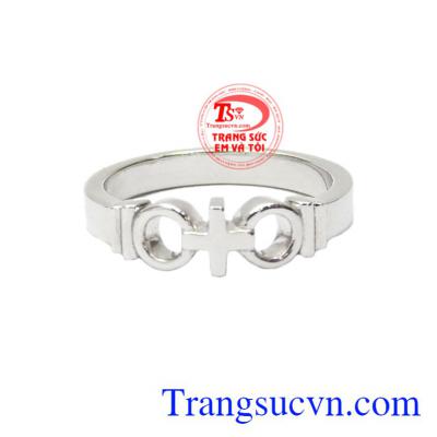 Nhẫn nữ vàng trắng hiện đang là xu hướng của giới trẻ.