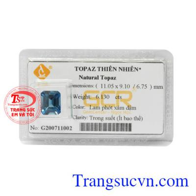 Viên Topaz phát lộc được chế tác tinh xảo, màu sắc sáng bóng phù hợp làm mặt nhẫn hoặc mặt dây tôn lên vẻ đẳng cấp cho người đeo.