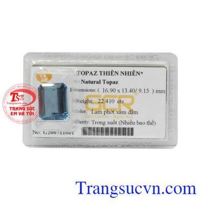 Viên Topaz thịnh vượng thường được làm mặt nhẫn bản to hoặc làm mặt dây đeo sang trọng.