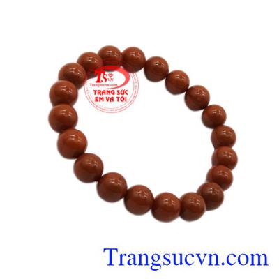 Ngoài ra còn mang lại nhiều lợi ích về mặt phong thủy cho người đeo.