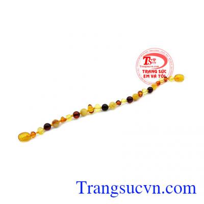 Với khả năng kích thích việc mọc răng, thúc đẩy quá trình mọc răng nhanh và dễ dàng hơn nên chuỗi đá hổ phách được các bậc cha mẹ rất ưa chuộng. Chuỗi tay hổ phách bình an