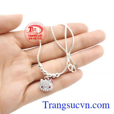 Bạc có tính khử khuẩn tốt, vì vậy khi sử dụng thường xuyên sẽ giúp tránh được một số bệnh. Dây chuyền hello kitty đẹp
