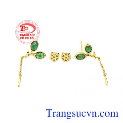 Thiết kế sáng tạo đem lại cho người dùng một sản phẩm độc đáo. Hoa tai emerald thiên nhiên đẹp