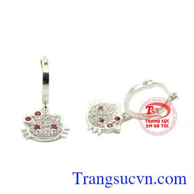 Bạc có tính kháng khuẩn tốt nên trong y học hiện đại, bạc được sử dụng các bệnh nội khoa, bệnh đường hô hấp. Hoa tai hello kitty đẹp